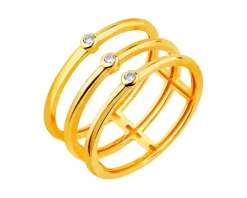 Złoty pierścionek z cyrkoniami