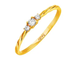 Złoty pierścionek z cyrkoniami
