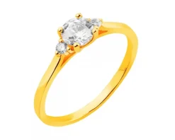 Złoty pierścionek z cyrkoniami