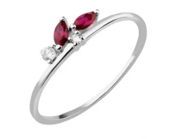 Złoty pierścionek z rubinami syntetycznymi i cyrkoniami