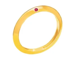 Złoty pierścionek z rubinem syntetycznym