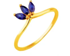 Złoty pierścionek z szafirami syntetycznymi